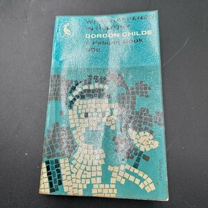 What happened in hisptry Book by Gordon Childe, a pelican book 1961